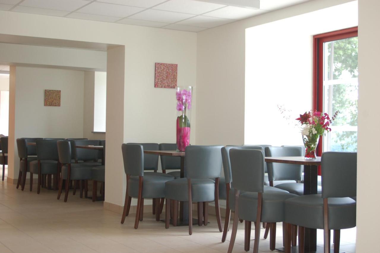Gite Du Haut Cantal - Appartements Meubles Avec Kitchenette Et Chambres Sans KitchenetteCondat  エクステリア 写真
